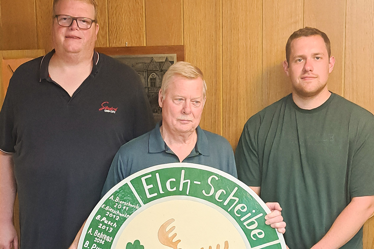 Sieger Elchscheibe 2026 (von links): Timo Bormann, Klaus-Dieter Spill und Tobias Bruns.