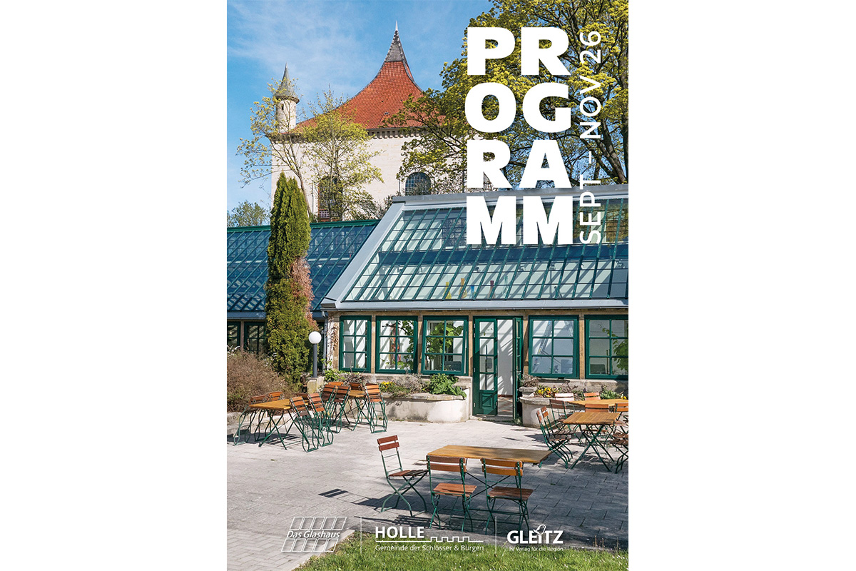 Gemeinde Holle und Gleitz Verlag bringen das Glashaus-Programm zweimal jährlich zu den Bürgern.