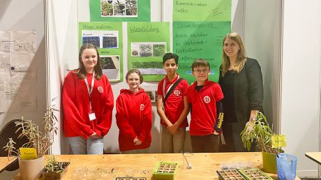 Kinder der Molitoris-Schule Harsum beim Regionalwettbewerb Jugend forscht junior