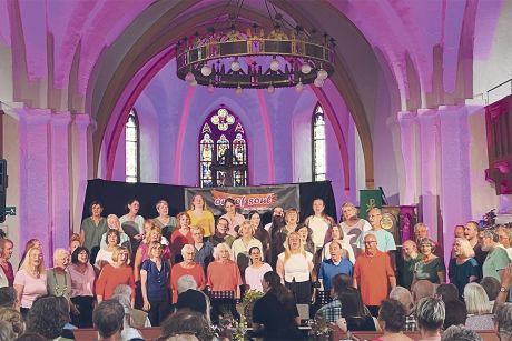 Mittsommerkonzert begeistert in der Lühnder St. Martin-Kirche.