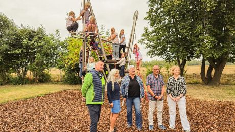 Ein großer Teil der neuen Spielgeräte besteht aus recyceltem Kunststoff.